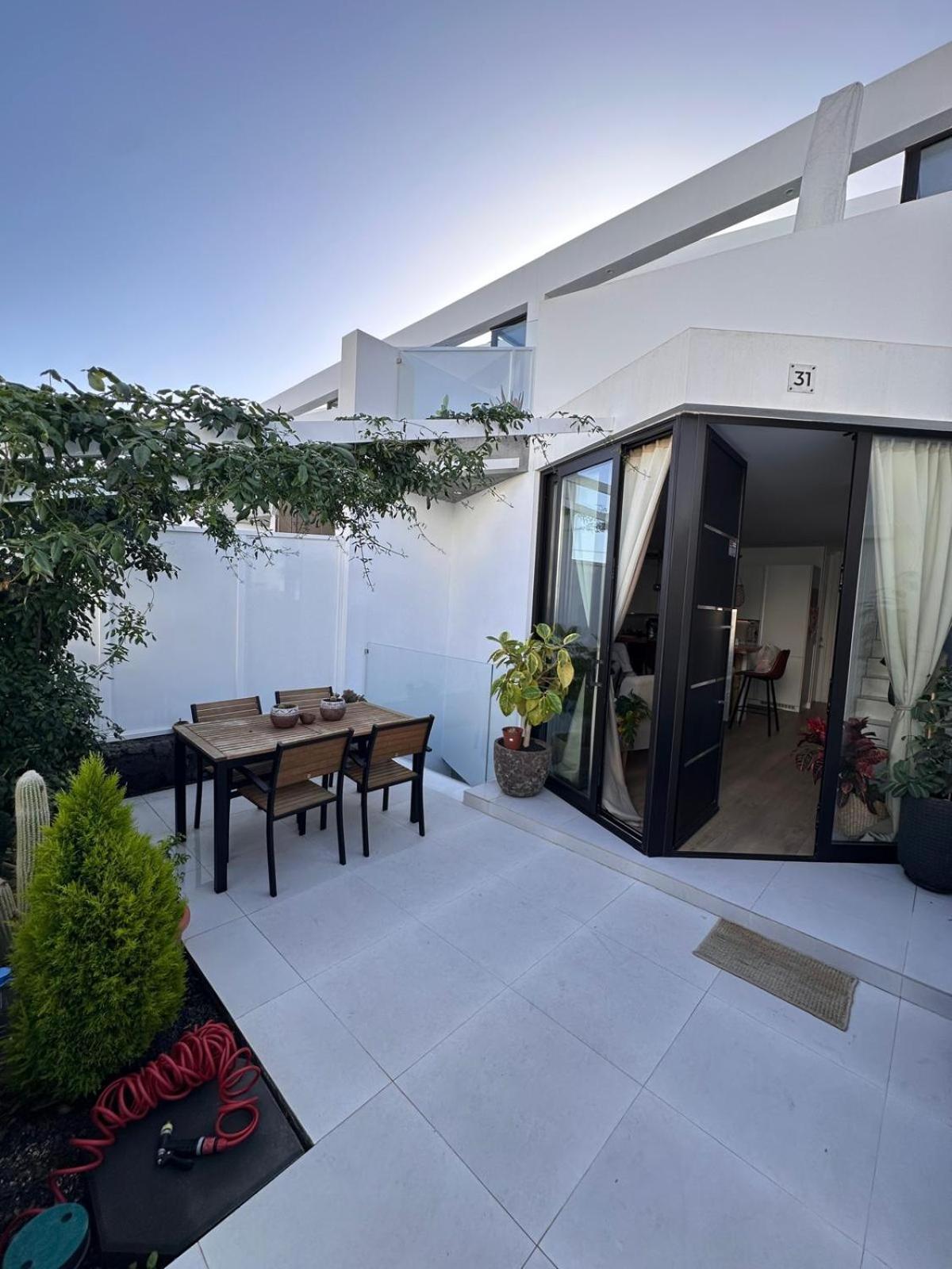 Auberge de jeunesse Papa Tote Deluxe à Playa Honda  Extérieur photo